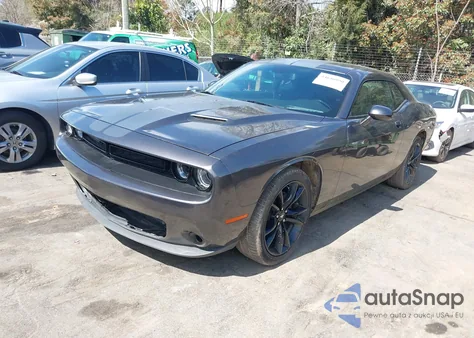 2017 Dodge Challenger Sxt из США, поврежденный, VIN 2C3CDZAG3HH508878